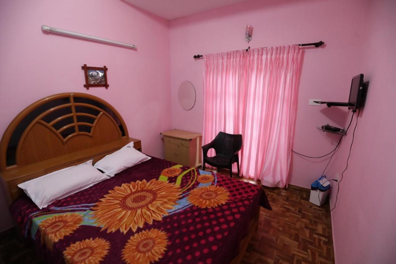Status Hillpark Hotell Kodaikanal Exteriör bild